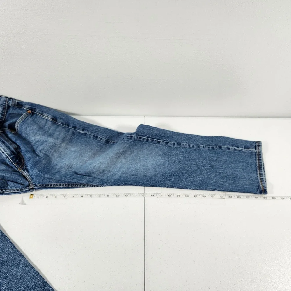 Levis 505 Regular Fit Straight Leg Jeans Mens 34x30 Medium Wash‎ Blue Denim